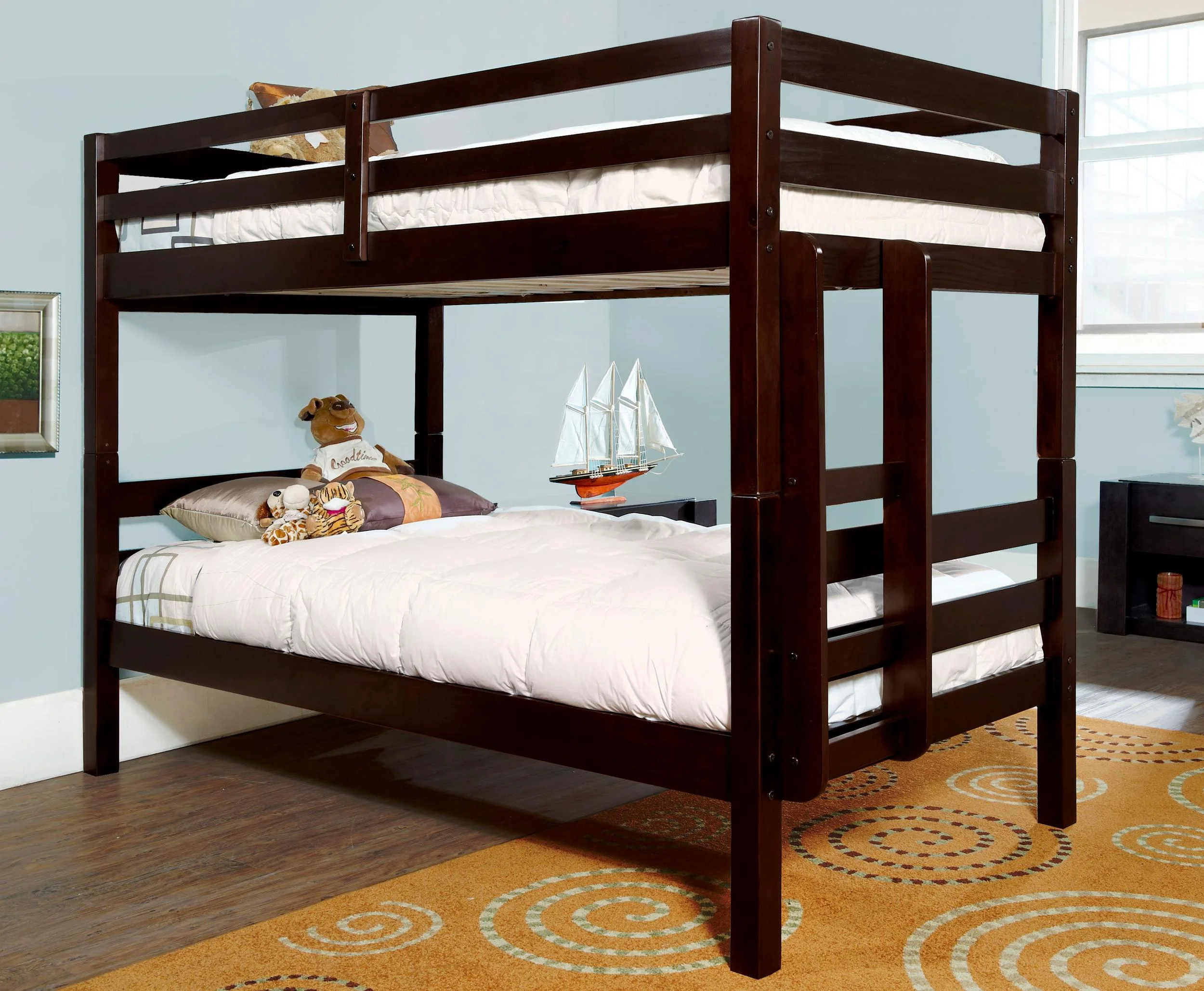 Twin bunk beds