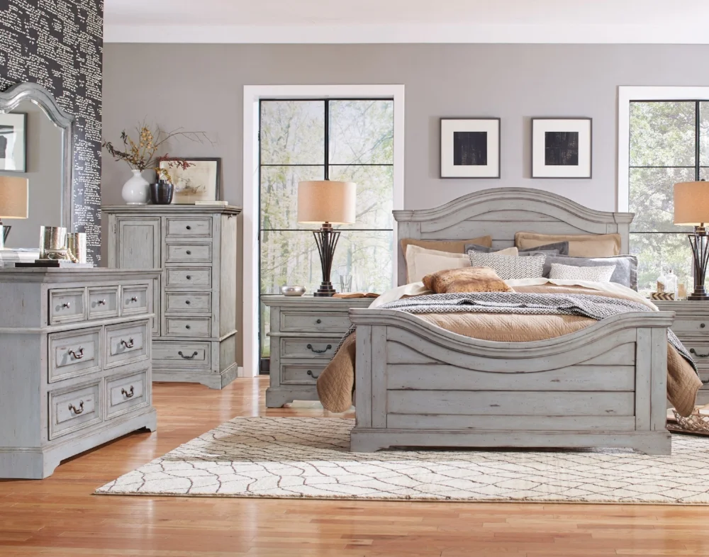 7820_bedroom-scene2.jpg