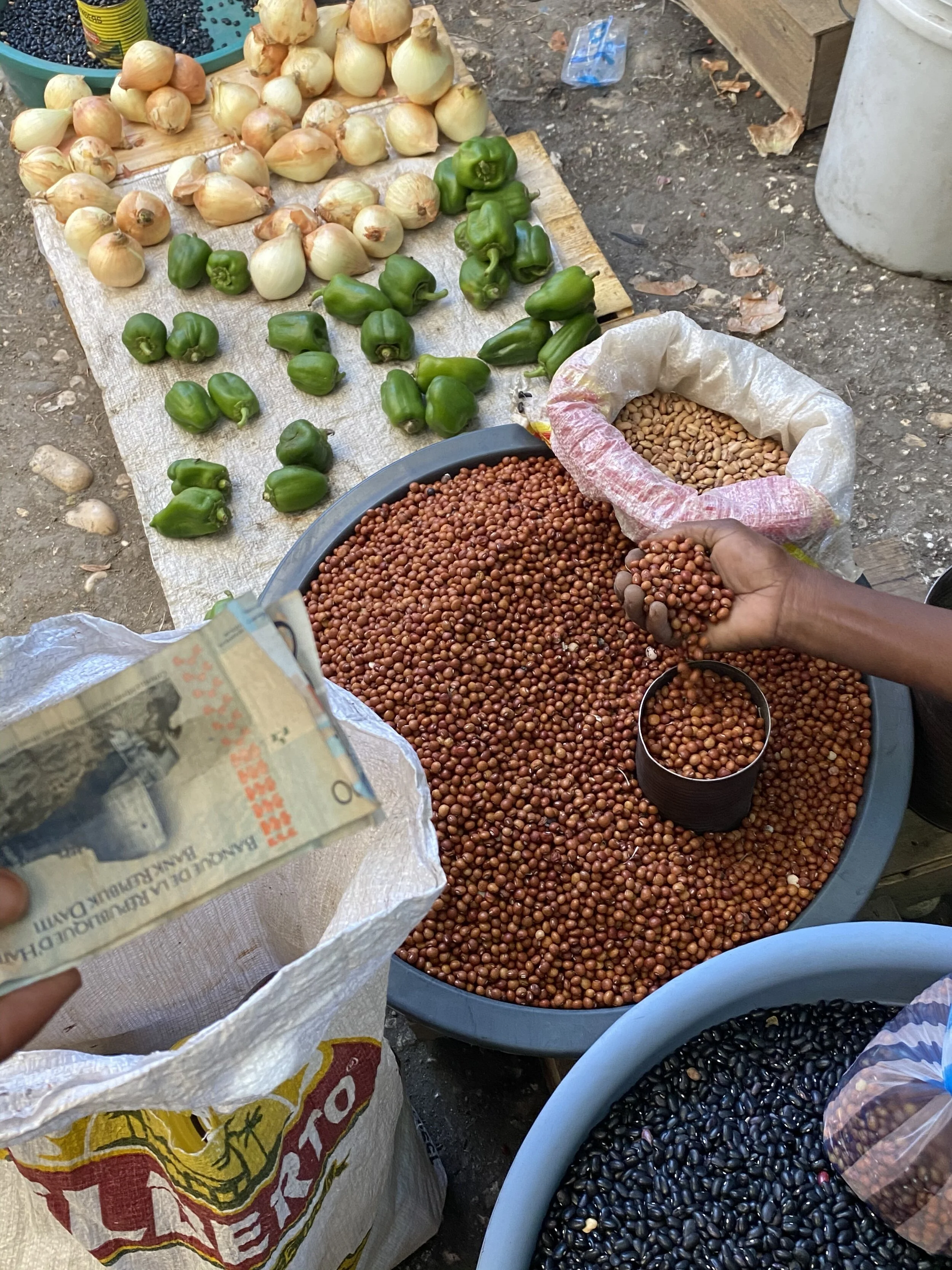 Most Food Shopping in Haiti Happens Outside