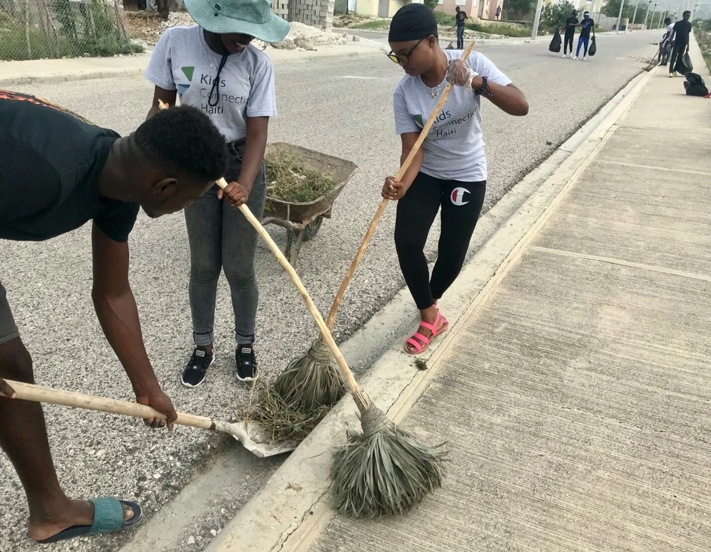 Community Service helps students learn AND give back