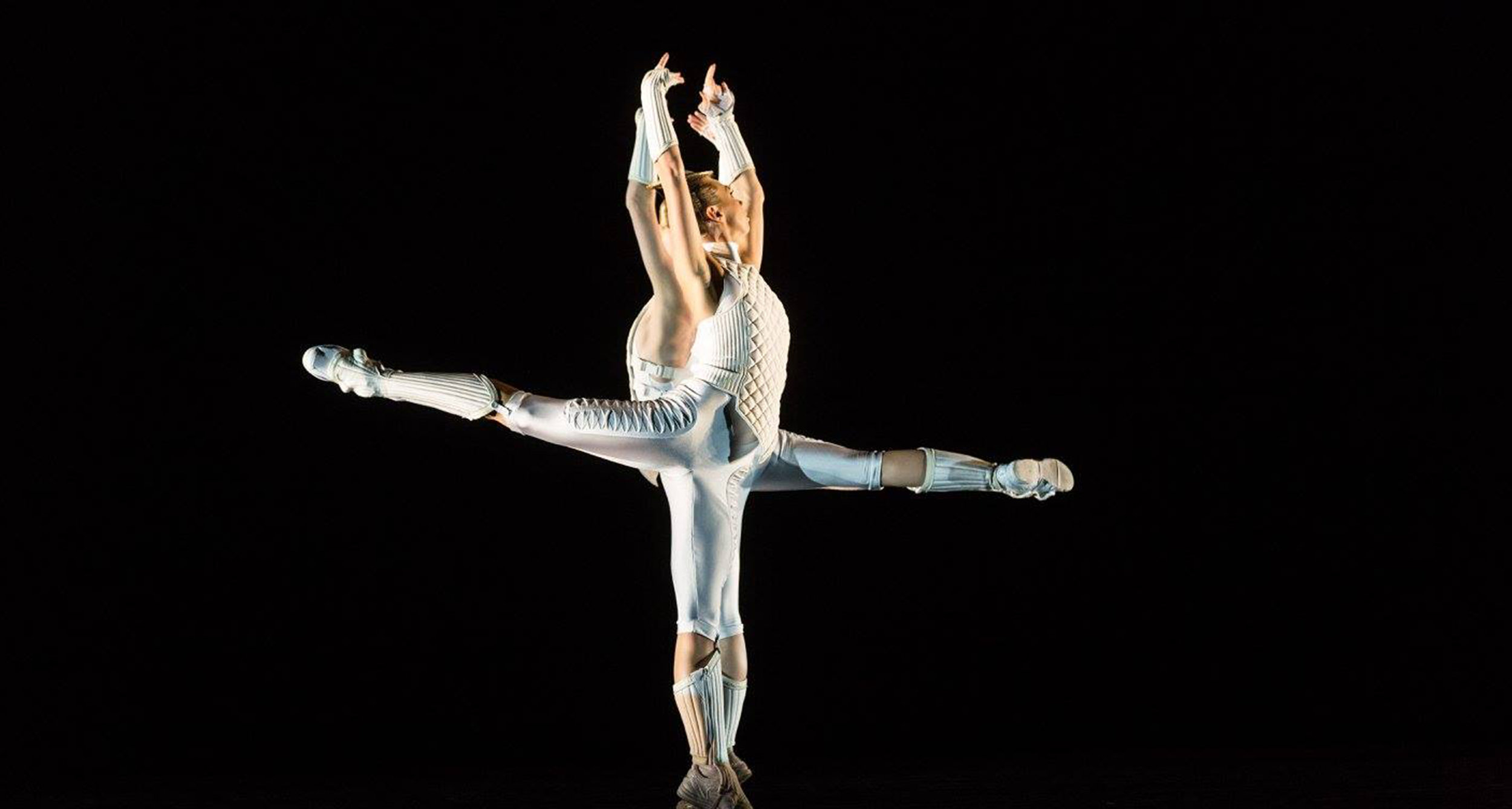 Heidi Martin and Jacqueline Clark as 'Fencers' in David Bintley's Faster. Photography Kate Longley