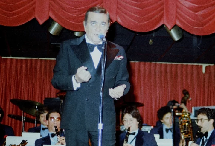 Tony Martin (1981 Woodbine Inn)