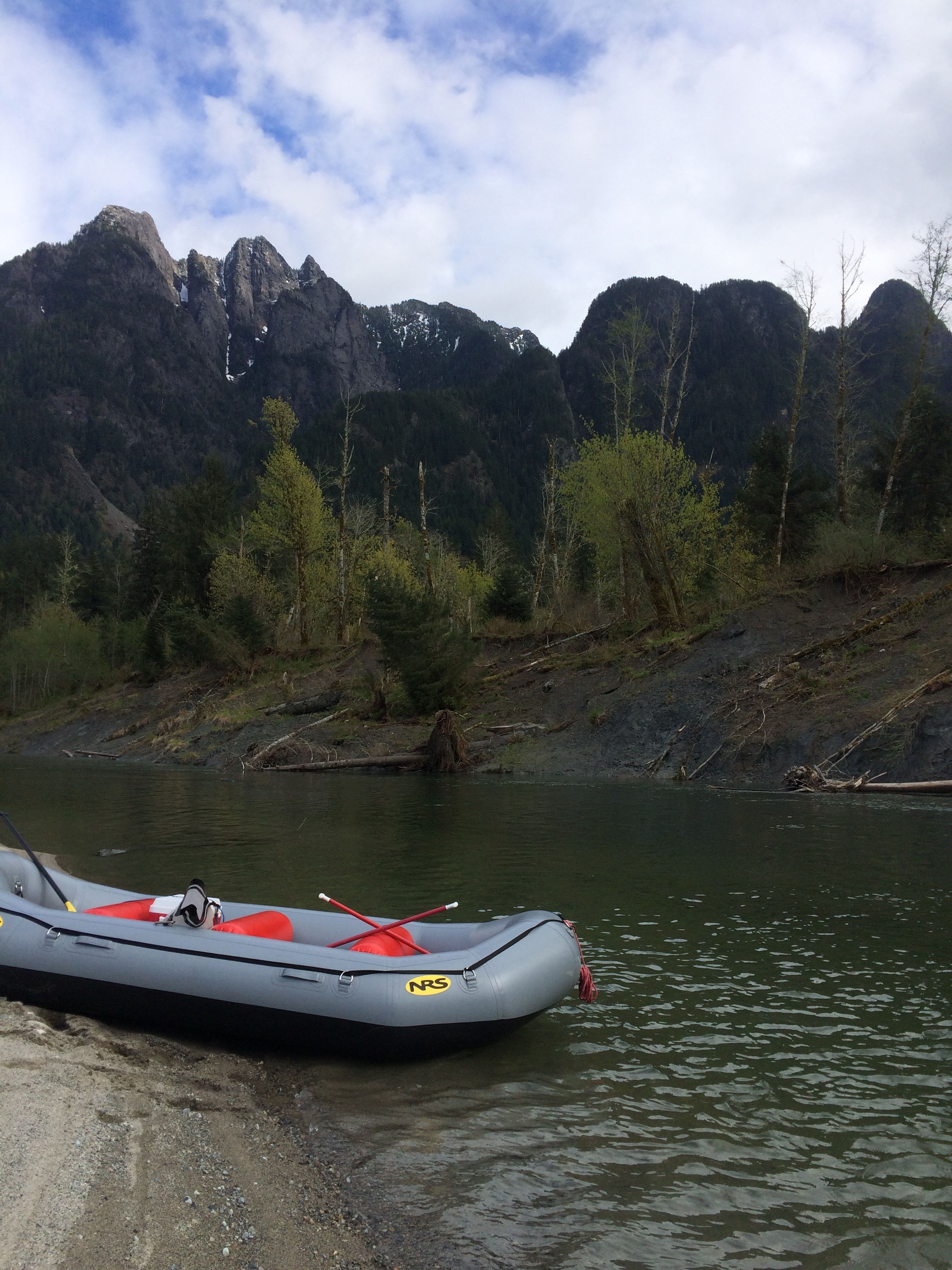 This picture is from the "upper" section of river on the Snoqualmie, in the Forest Service district above our whitewater section. The guides enjoyed the slow cruise and scenery, but looked ahead to see what the river had to offer in terms of excitement.