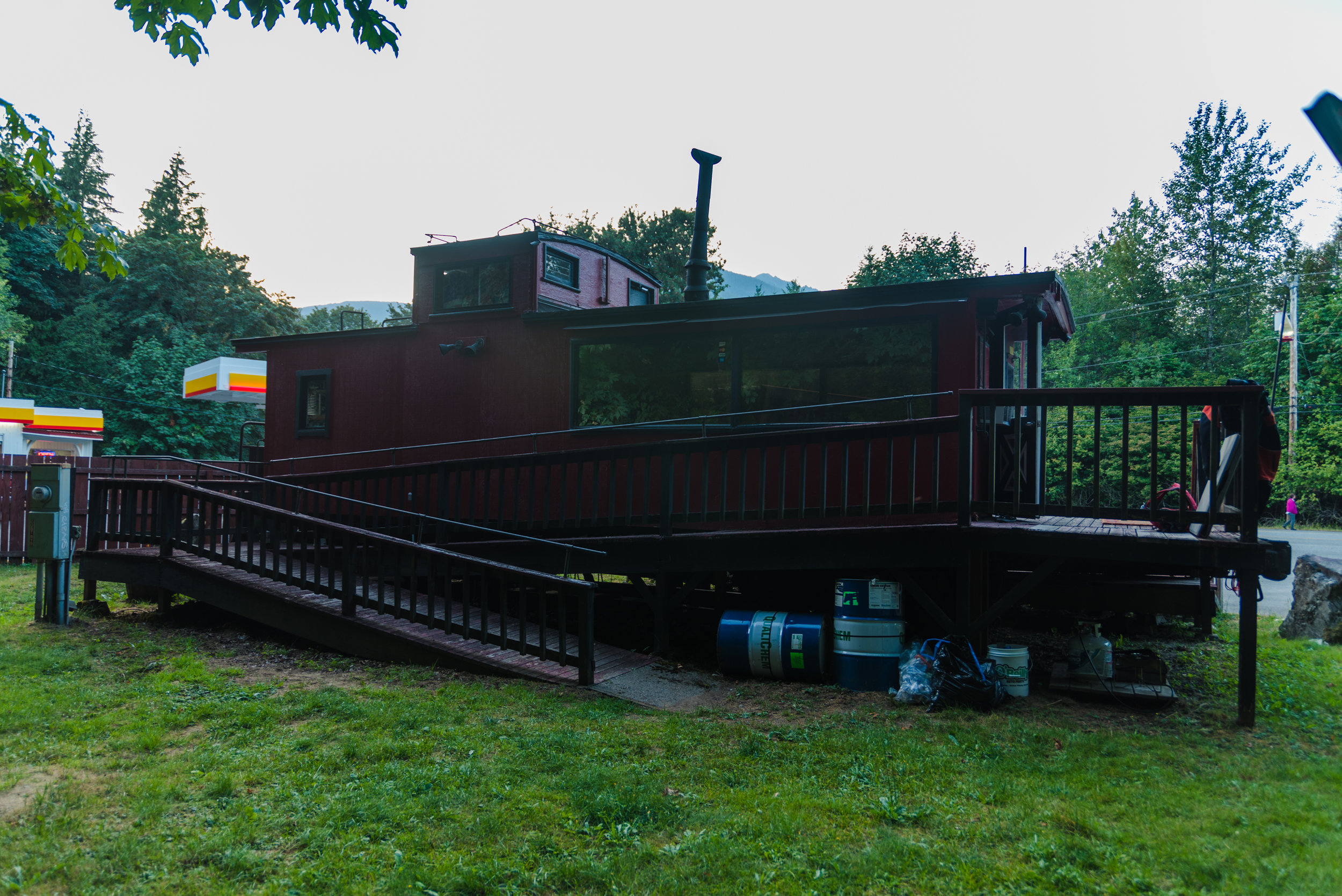 DSC_9890-2.jpg