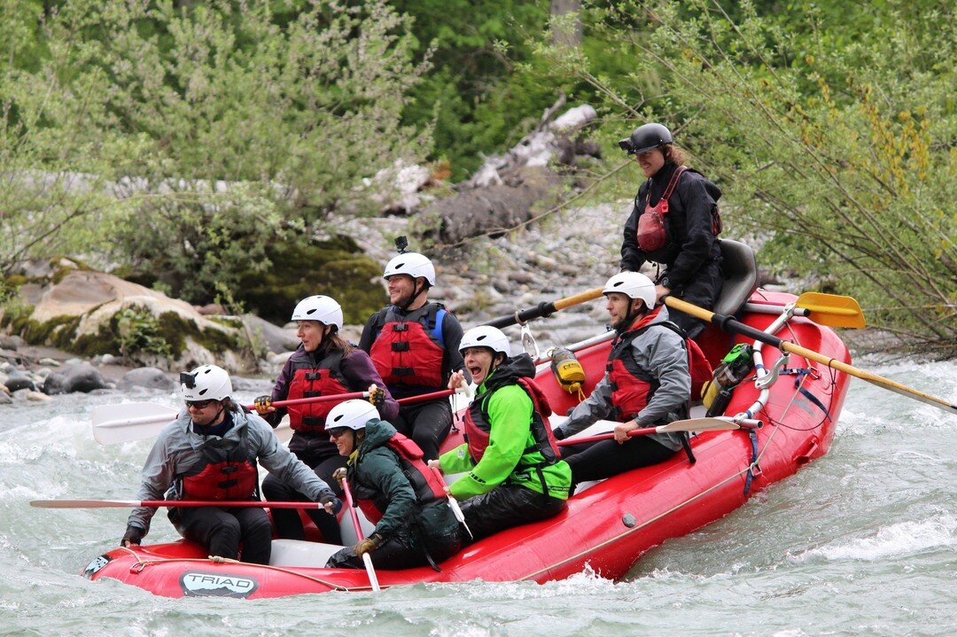 It's on! Whitewater is better than ever in 2022. Book now at www.triadrivertours.com
#whitewater #nature #getoutside #rafting