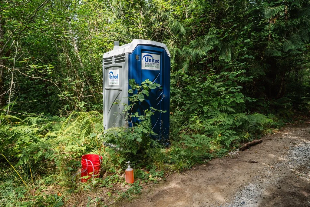 toilet at north cascades.jpg
