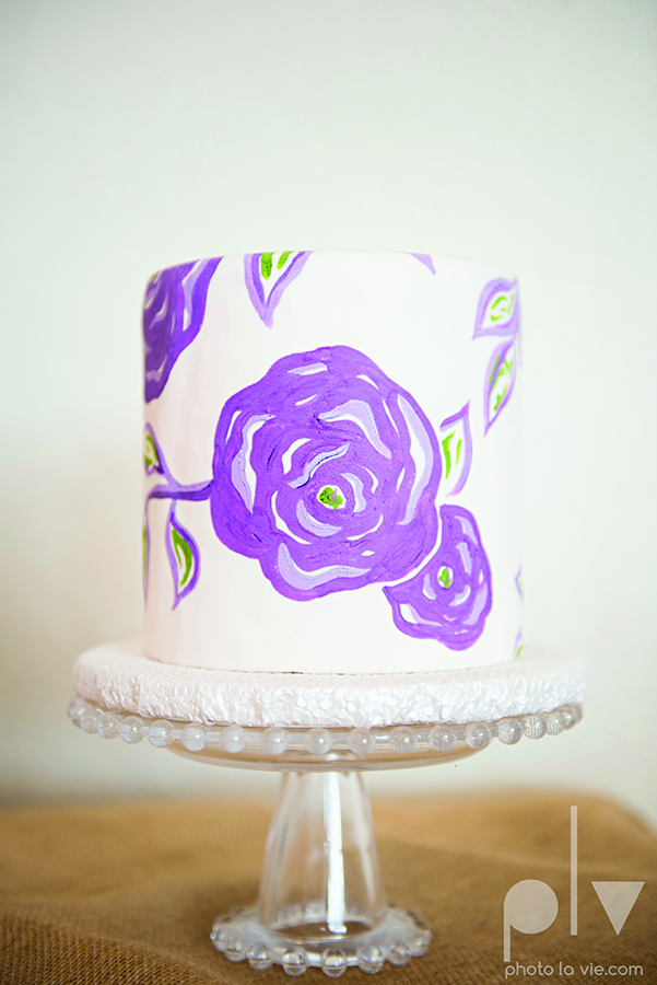 Handpainted Purple flower Cake Creme de la Creme Sarah Whittaker Photo La Vie copy.jpg