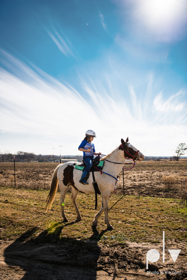 Jaden Birthday Party 10 girl horse ride YMCA equestrian Fort Worth country baskets picnic chocolate Creme De La Creme Photo La Vie Sarah Whittaker-16.JPG