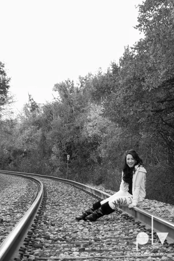 Kennedy Mansfield Portrait Session urban walls car train tracks Photo La Vie by Sarah Whittaker-10.JPG