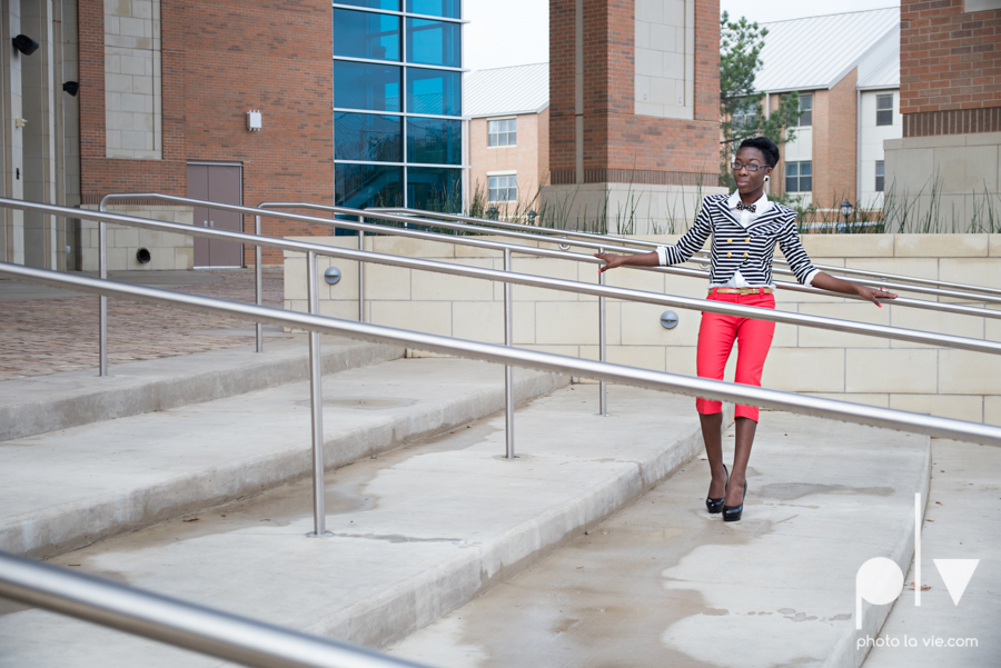 Nyeisha Graduation Portrait Session coral cap gown campus UTA texas Photo La Vie by Sarah Whittaker-13.JPG