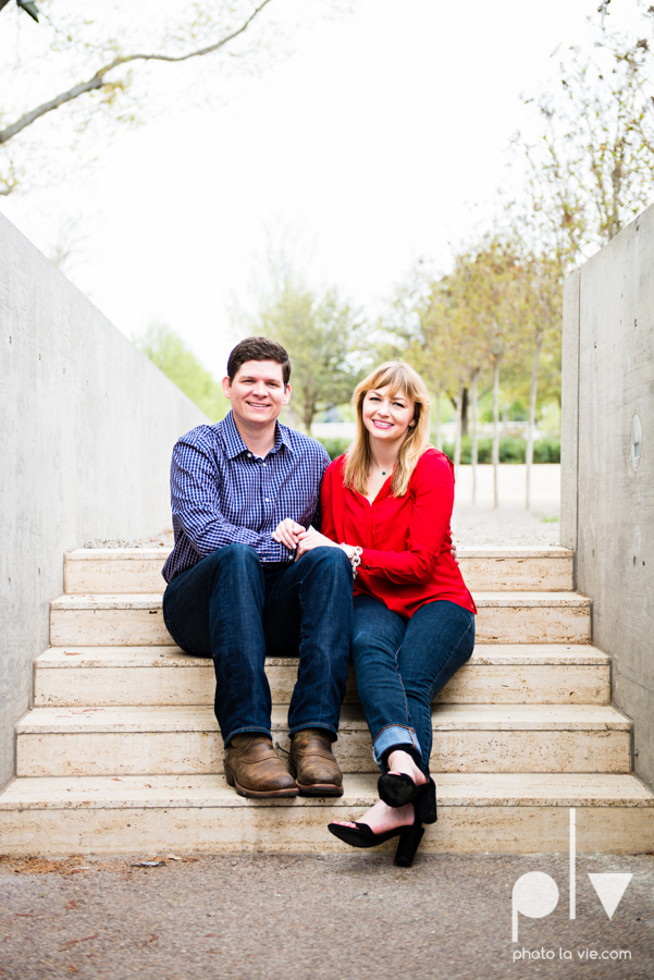 Shonnah Dan engagement portrait session fort worth the modern kimball piano art museum texas spring urban Sarah Whittaker Photo La Vie-7.JPG