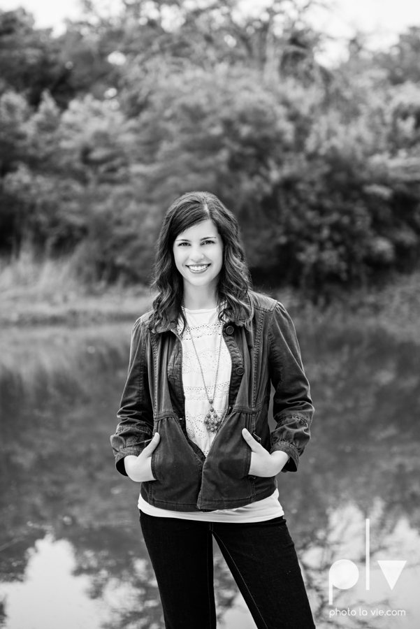 Senior Portrait session karah Woods Chapel vintage white girl texas Oliver Park nature field tree log pond worship sing Sarah Whittaker Photo La Vie-5.JPG