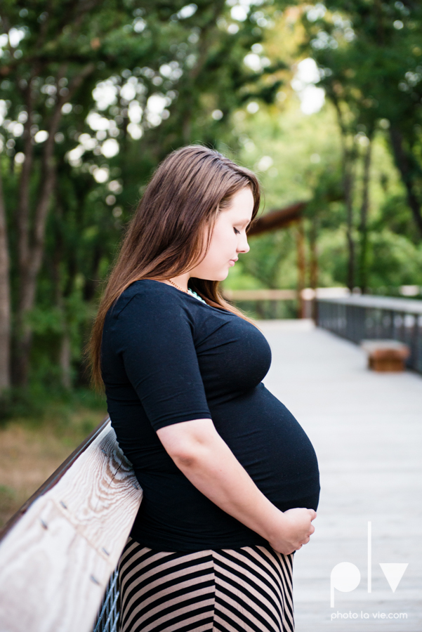 Brittany Garrett Baby Maternity couple Oliver Nature Park texas boy shoes Sarah Whittaker Photo La Vie-8.JPG