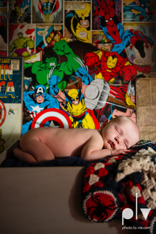 Levi newborn boy basket box chair superhero vintage blanket Sarah Whittaker Photo La Vie-5.JPG