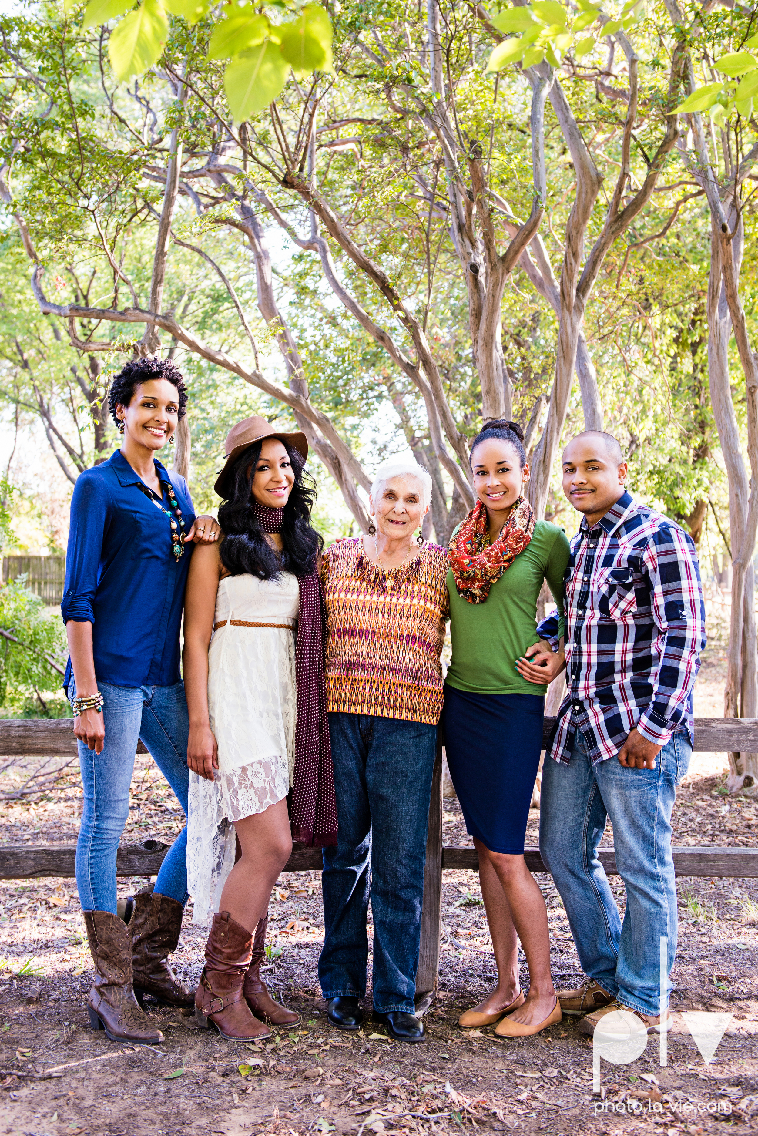 Family Mini Session Arlington Texas DFW photography portraits colors blending outfits fall autumn Sarah Whittaker Photo La Vie-7.JPG