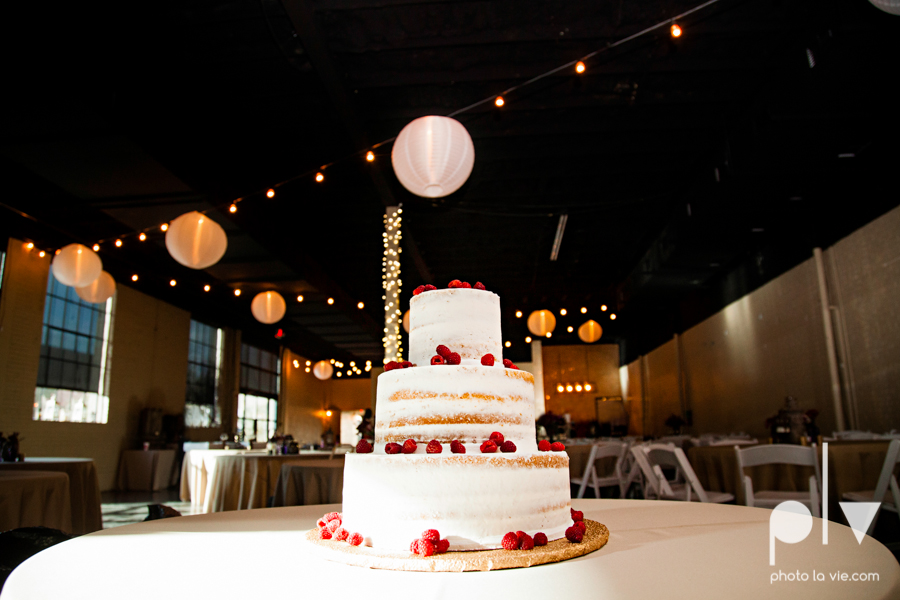 Ft Worth Wedding DFW photography 809 Vickery creme cake bridal sequin navy raspberry architecture gown modern industrial food truck Sarah Whittaker Photo La Vie-12.JPG