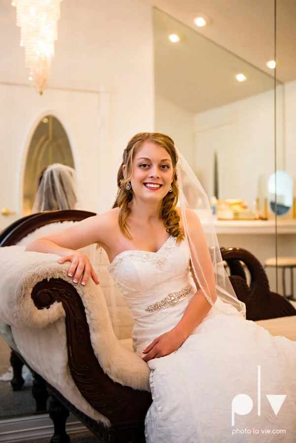 Wedding Chapel DFW photography October bride groom-6.JPG