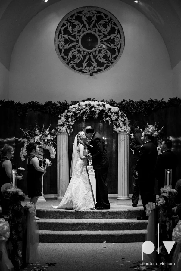 Wedding Chapel DFW photography October bride groom-13.JPG