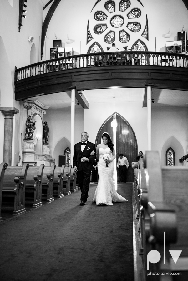 Fort Worth DFW Wedding photography downtown St Patricks Cathedral Ettas Place The Reata Rooftop Lip Service Creme de le Creme lace gold Sarah Whittaker Photo La Vie-20.JPG