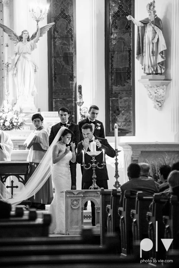 Fort Worth DFW Wedding photography downtown St Patricks Cathedral Ettas Place The Reata Rooftop Lip Service Creme de le Creme lace gold Sarah Whittaker Photo La Vie-32.JPG