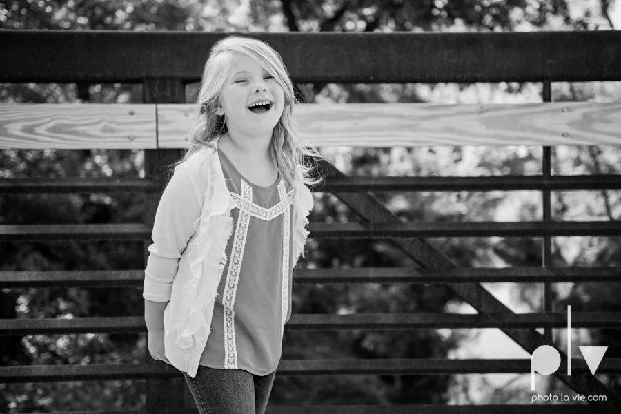 Fall Mini Session portrait family Oliver nature park center mansfield texas children girls Sarah Whittaker Photo La Vie-2.JPG