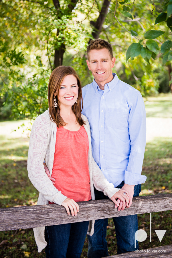 Fall Autumn mini sessions photography portrait family Fort Worth DFW Texas Van Zandt Cottage outdoors trees field fence Sarah Whittaker Photo La Vie-6.JPG