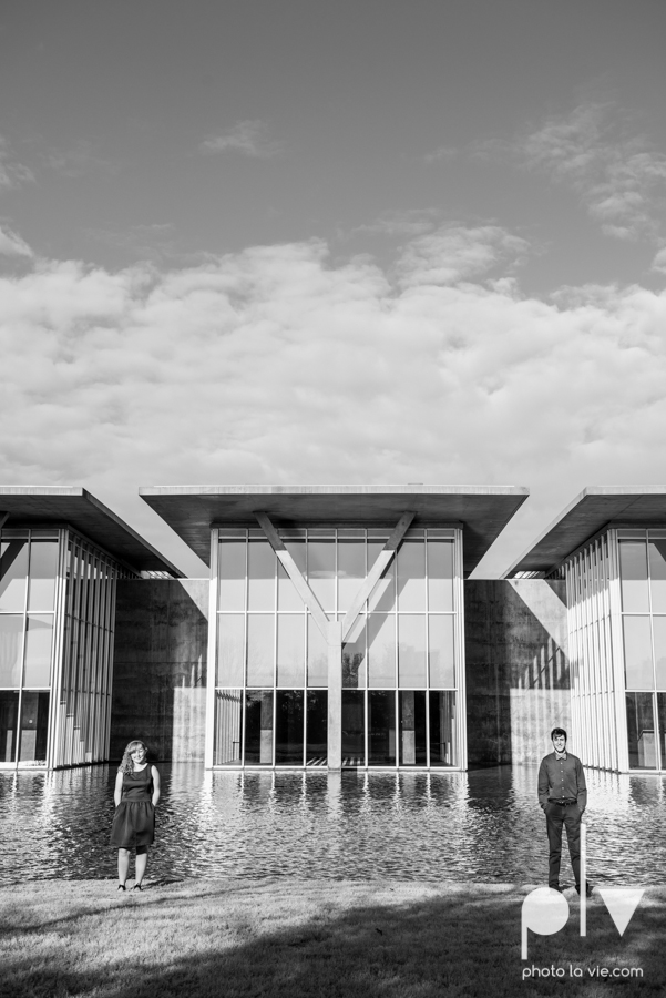 Marie Cord Fort Worth Engagement session Modern Art Museum Kimbell Piano architecture downtown urban wall wedding Sarah Whittaker Photo La Vie-3.JPG