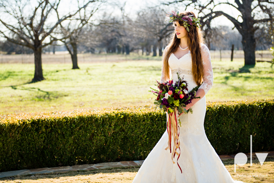 Howell Family Farms Styled Wedding session winter boho rustic floral barn architecture bride dainty dahlias creme cake bliss Lane Love  lace masculine cigar cat banner yarn spool Sarah Whittaker Photo La Vie-28.JPG