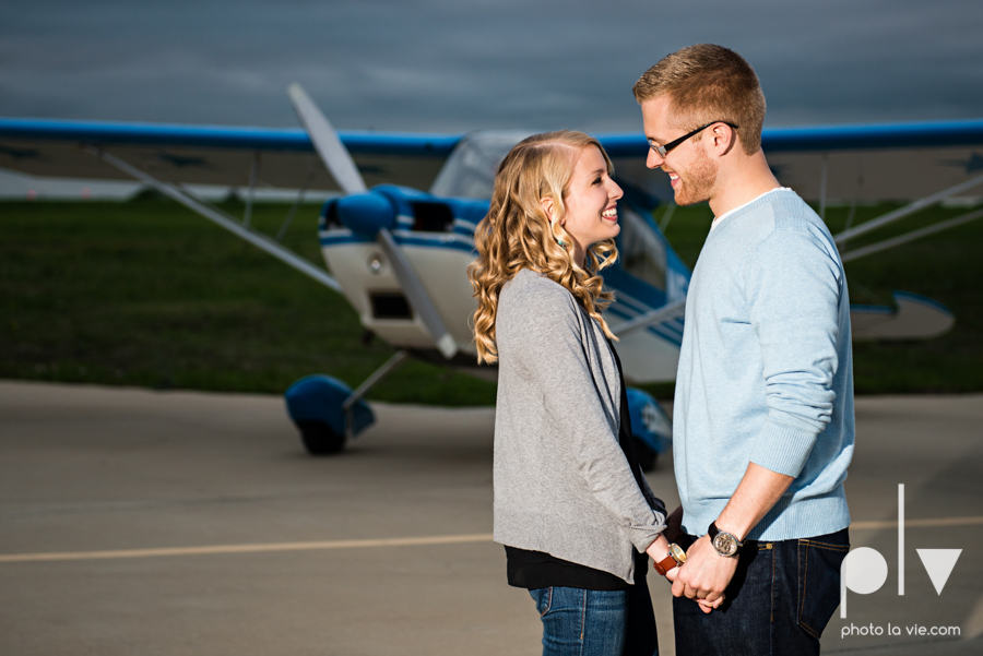 Allison JT engagement session Arlington Texas airport plane runway spring summer outdoors blue couple wedding DFW Dallas Fort Worth Sarah Whittaker Photo La Vie-7.JPG