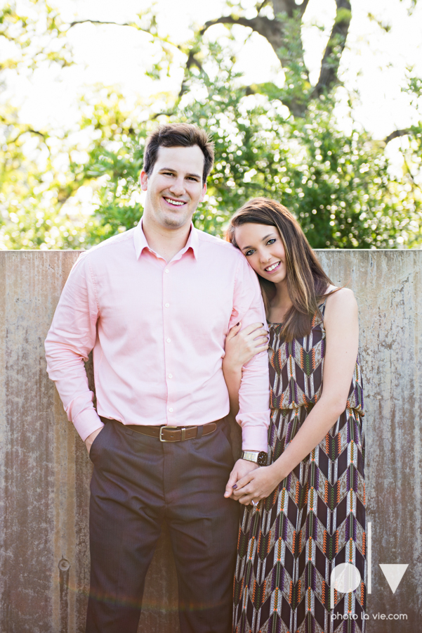 Lena Scott engagement session Modern Art Museum Fort Worth Sundance Square downtown architecture urban city wedding DFW Sarah Whittaker Photo La Vie-4.JPG