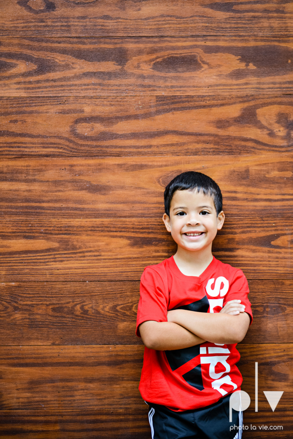 Valdez family mini session Mansfield DFW TX Oliver Nature Park spring outdoors bridge boys Sarah Whittaker Photo La Vie-2.JPG