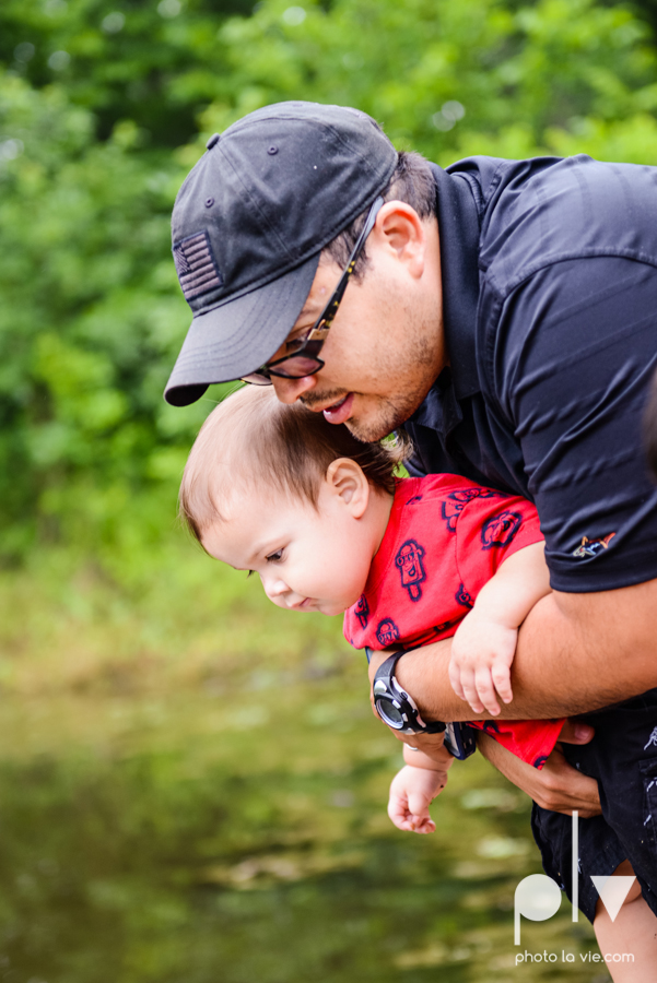 Valdez family mini session Mansfield DFW TX Oliver Nature Park spring outdoors bridge boys Sarah Whittaker Photo La Vie-5.JPG