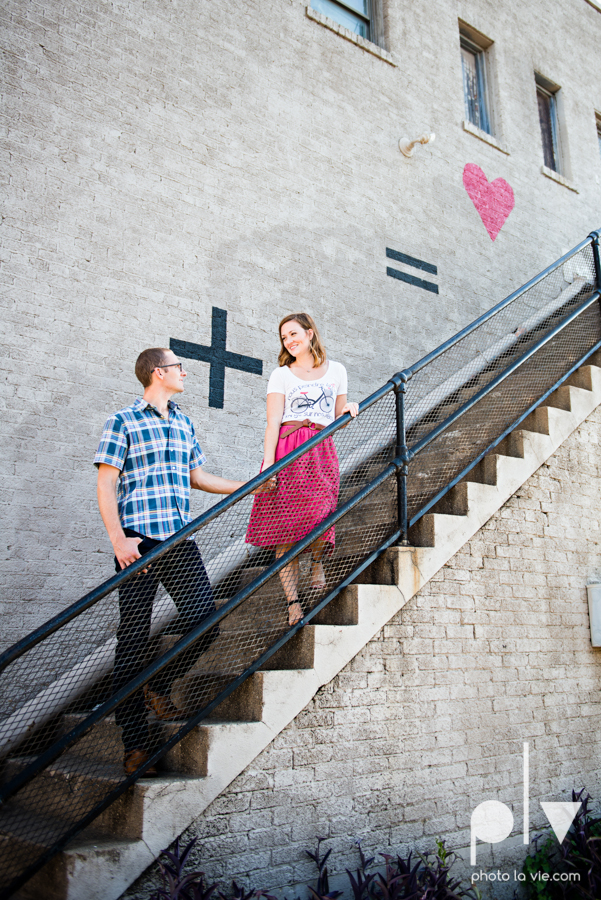 kate jeff engagement photo session dallas texas bishop arts district oak cliff park emporium pies urban walls trees ring french Sarah Whittaker Photo La Vie-9.JPG