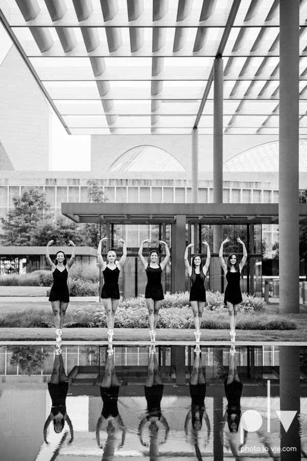 ballet dancers pointe shoes dallas arts district texas dfw tutu modern architecture Sarah Whittaker Photo La Vie-7.JPG