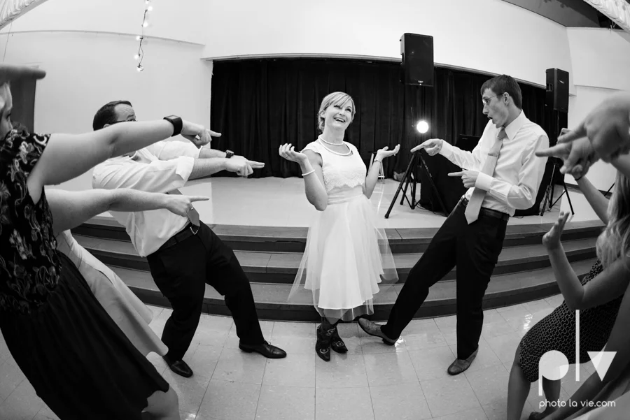 LindsayJohn Wedding Fort Worth catholic country green navy Photo La Vie-67.JPG