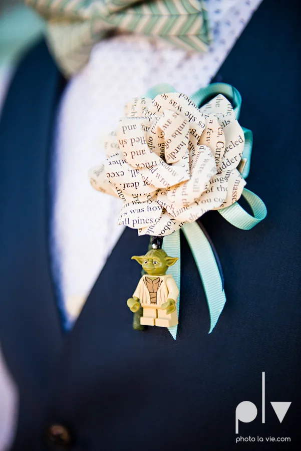 Marie Cord wedding Georgetown Union on Eighth Texas architecture modern vintage industrial books thegoodreads read Sarah Whittaker Photo La Vie-23.JPG