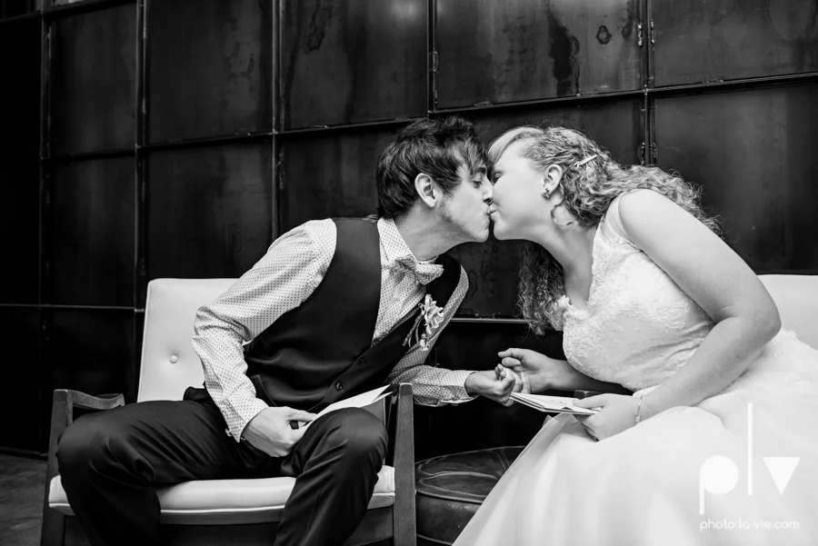 Marie Cord wedding Georgetown Union on Eighth Texas architecture modern vintage industrial books thegoodreads read Sarah Whittaker Photo La Vie-33.JPG