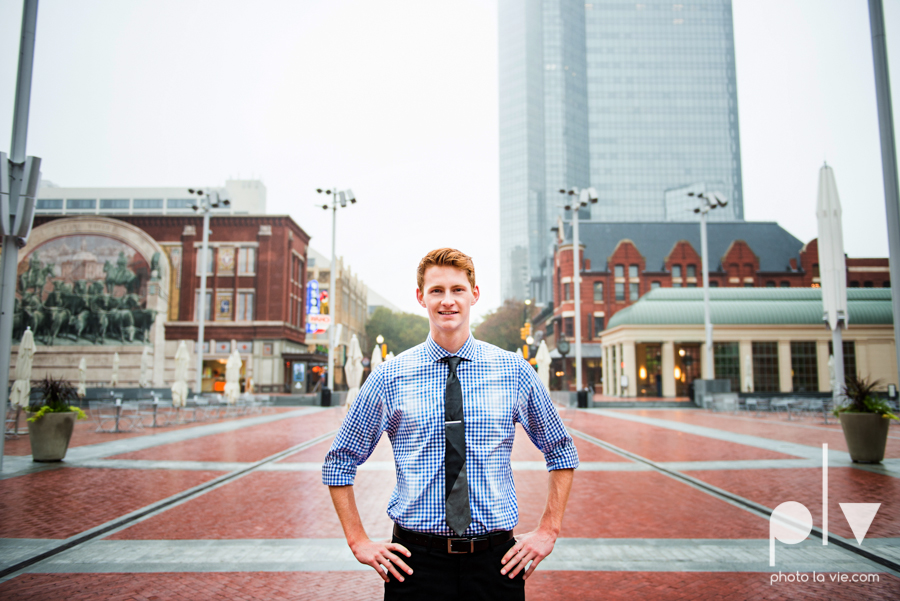 Twin gingers red hair head boys brothers senior photos fort worth downtown sundance square trinity park T&P building Sarah Whittaker Photo La Vie-3.JPG