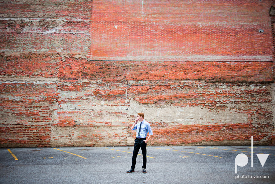 Twin gingers red hair head boys brothers senior photos fort worth downtown sundance square trinity park T&P building Sarah Whittaker Photo La Vie-6.JPG