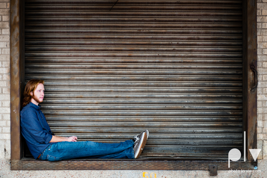 Twin gingers red hair head boys brothers senior photos fort worth downtown sundance square trinity park T&P building Sarah Whittaker Photo La Vie-15.JPG