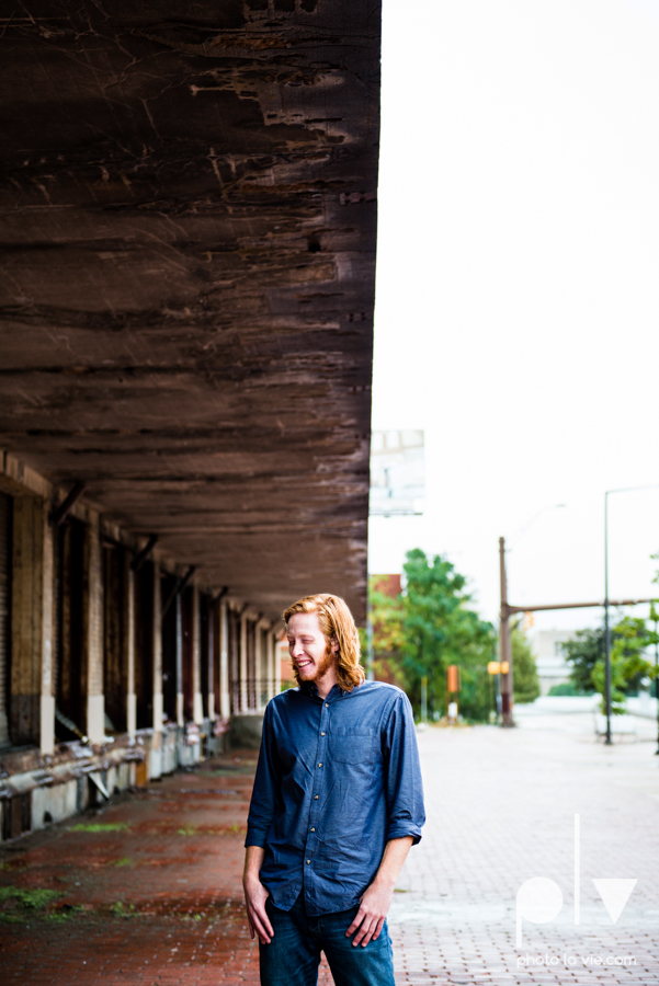 Twin gingers red hair head boys brothers senior photos fort worth downtown sundance square trinity park T&P building Sarah Whittaker Photo La Vie-17.JPG