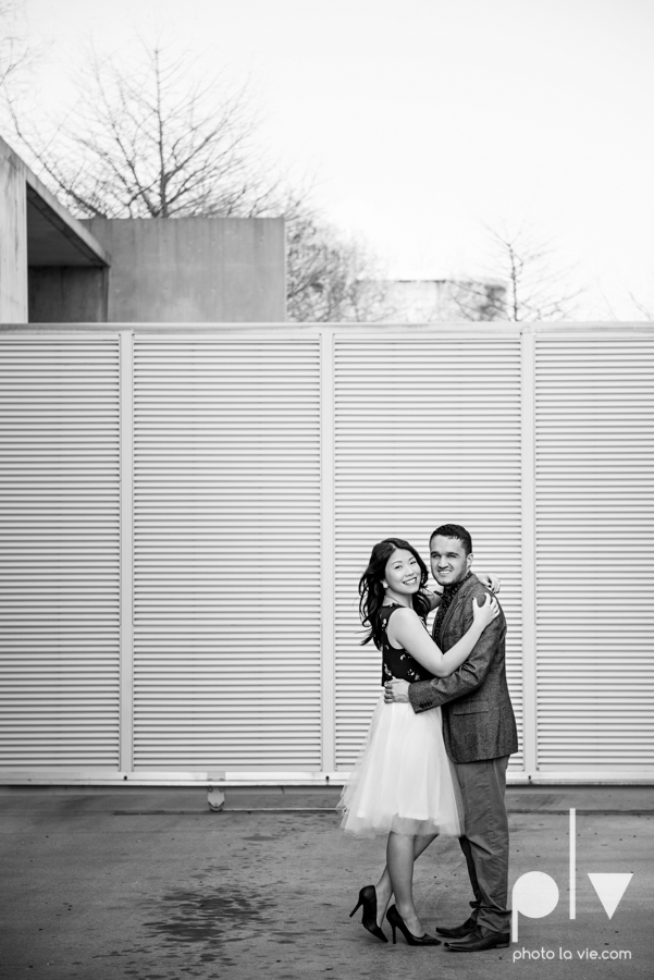 Mabel Hector engagement session Fort Worth Texas The Modern Art Museum The Kimbell kahn ando piano hot pink couple engaged ring shot texture winter architecture modern Sarah Whittaker Photo La Vie-2.JPG