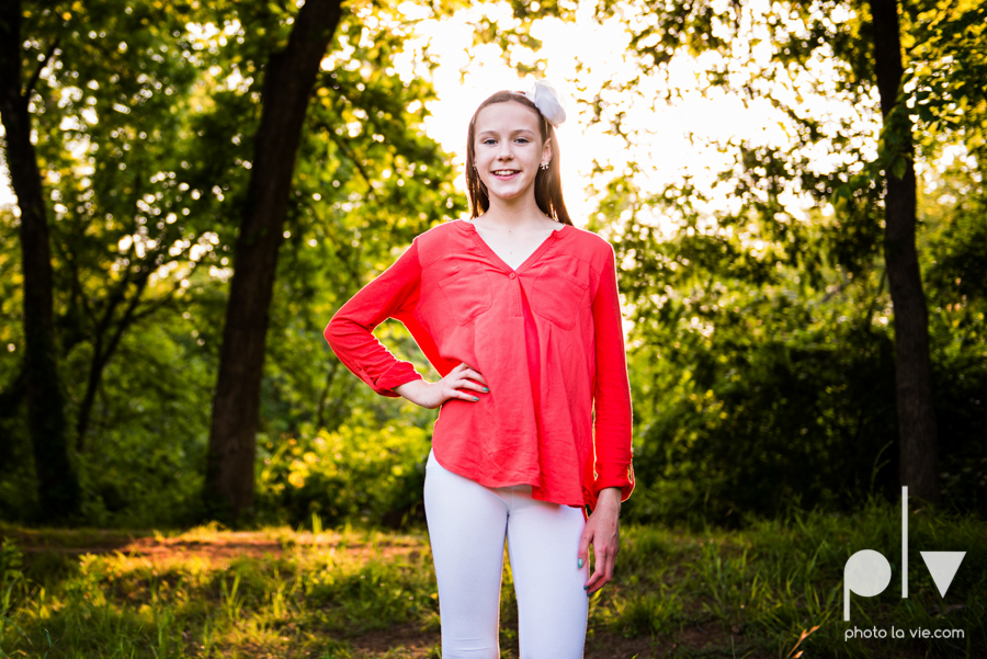 sisters girls children siblings mansfield texas park oliver nature spring mini session Sarah Whittaker Photo La Vie-5.JPG