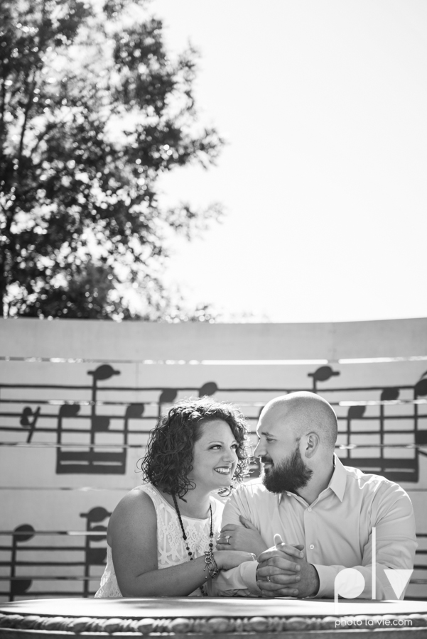 engagement session DFW couple Dallas bishiop arts district white rock lake summer outdoors suitcase docks water trees urban walls colors vines emporium pies Sarah Whittaker Photo La Vie-9.JPG