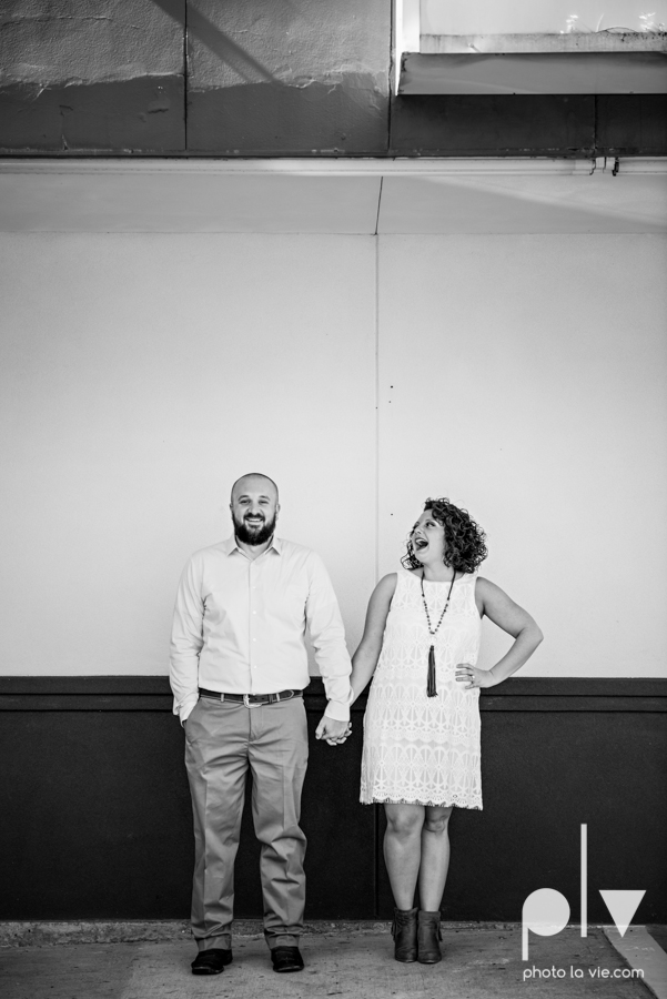 engagement session DFW couple Dallas bishiop arts district white rock lake summer outdoors suitcase docks water trees urban walls colors vines emporium pies Sarah Whittaker Photo La Vie-11.JPG