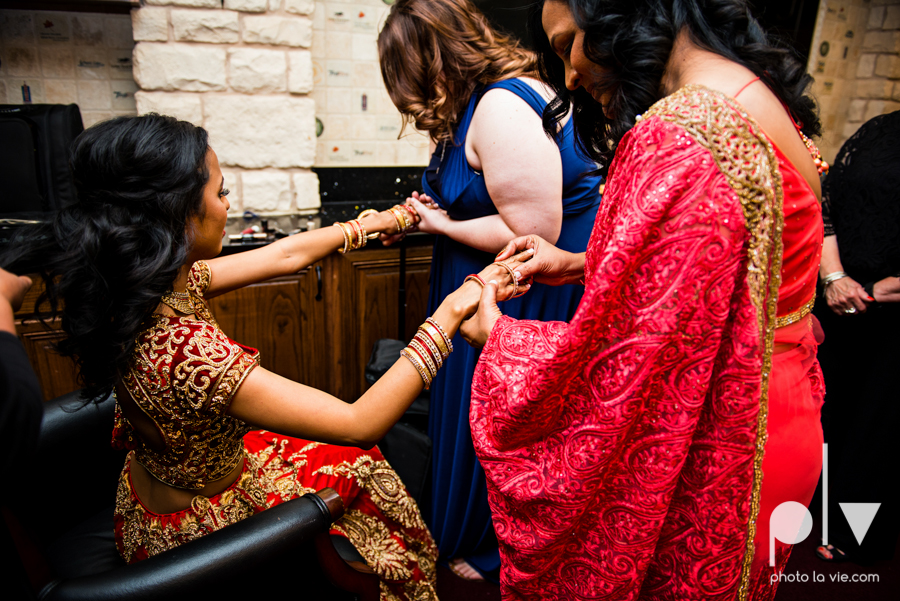 Debbie Trevor wedding ruthe jackson center dfw texas multicultural indian india traditional christian lights Sarah Whittaker Photo La Vie-30.JPG