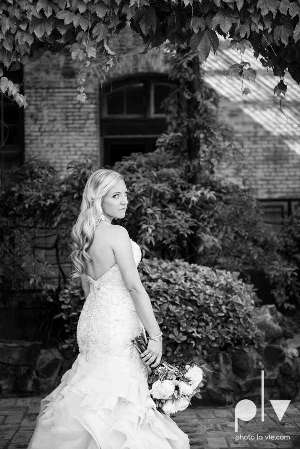 alyssa adam schroeder wedding mckinny cotton mill dfw texas outdoors summer wedding married pink dress vines walls blue lights Sarah Whittaker Photo La Vie-19.JPG