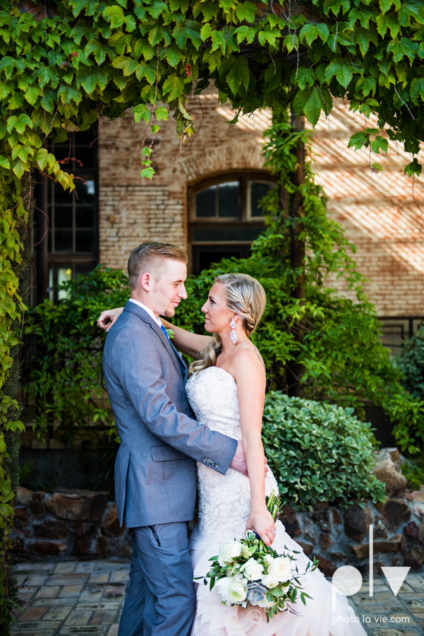 alyssa adam schroeder wedding mckinny cotton mill dfw texas outdoors summer wedding married pink dress vines walls blue lights Sarah Whittaker Photo La Vie-17.JPG