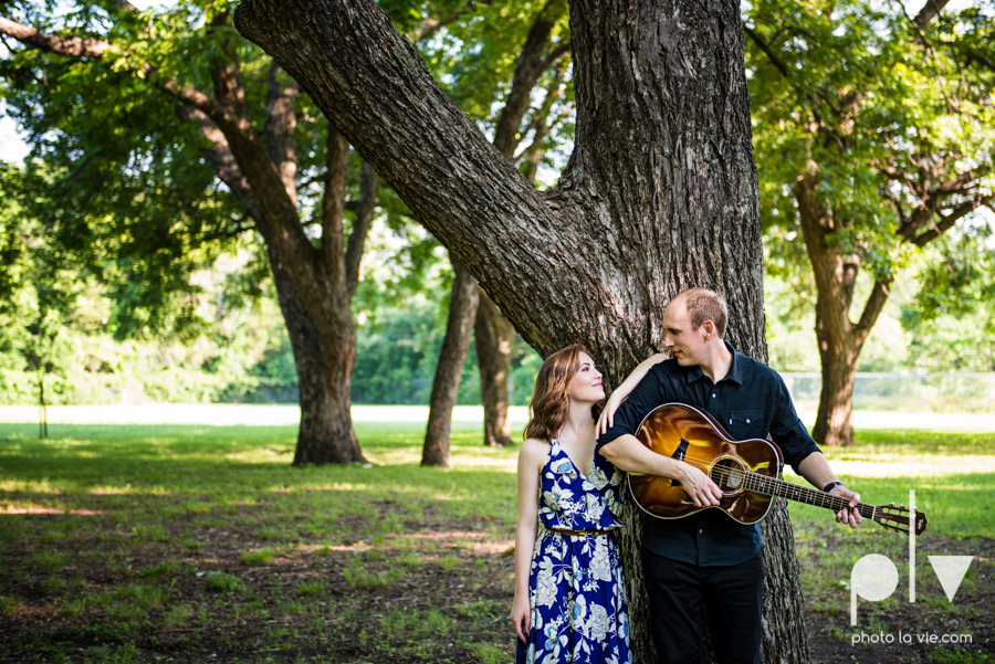 Tori Robert engagement session esession DFW Dallas Bishop Arts District Park Field tx couple guitar ring mural urban walls trees outdoors summer spring emporium pies music poplove Sarah Whittaker Photo La Vie-15.JPG