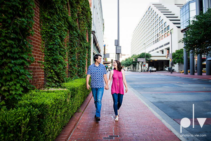 Doobie Kate downtown fort worth anniversary session mini pink blue couple urban walls vintage historic cowtown sarah whittaker Photo La Vie-2.JPG